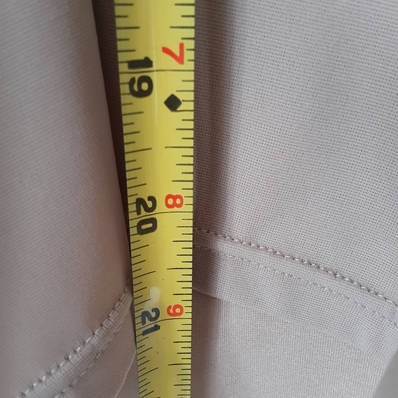 VICTORIAS SECRET BUSTIER BODY SHAPER UNDERWIRE NUDE BRA LINGERIE Size 36B - Picture 10 of 10